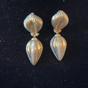 Vintage 14K Gold Drop Clip On Earrings